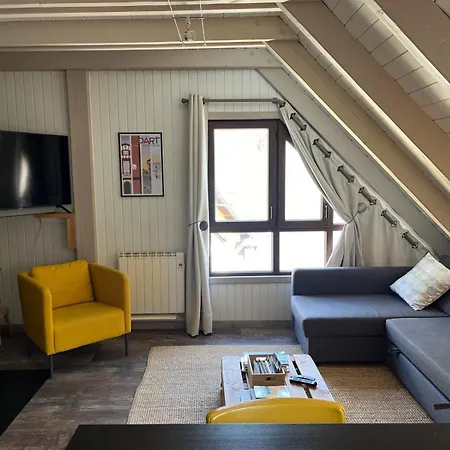Lägenhet Duplex Grauer Y Parking Gratuito